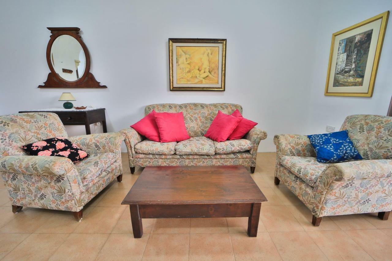 Island Break Residence Marsalforn Esterno foto