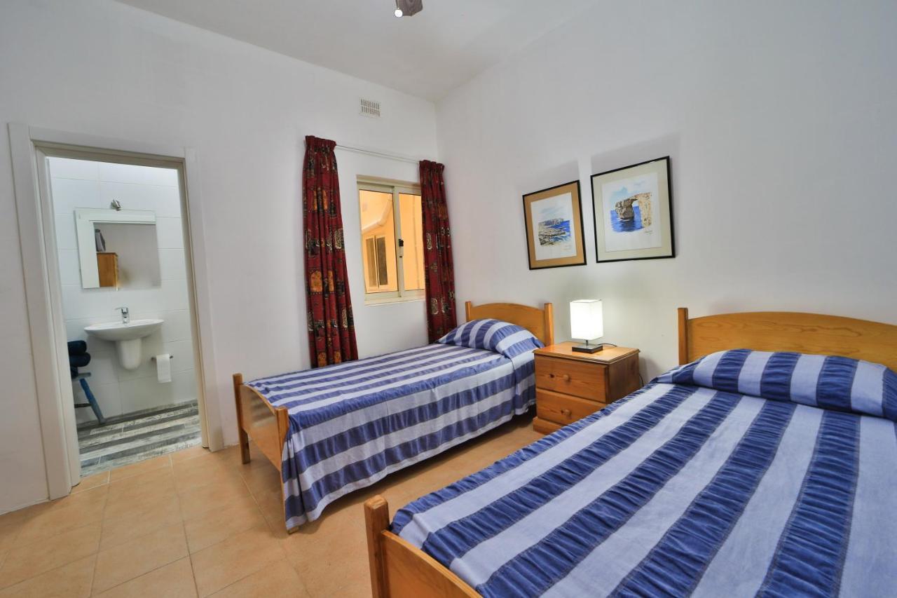 Island Break Residence Marsalforn Esterno foto