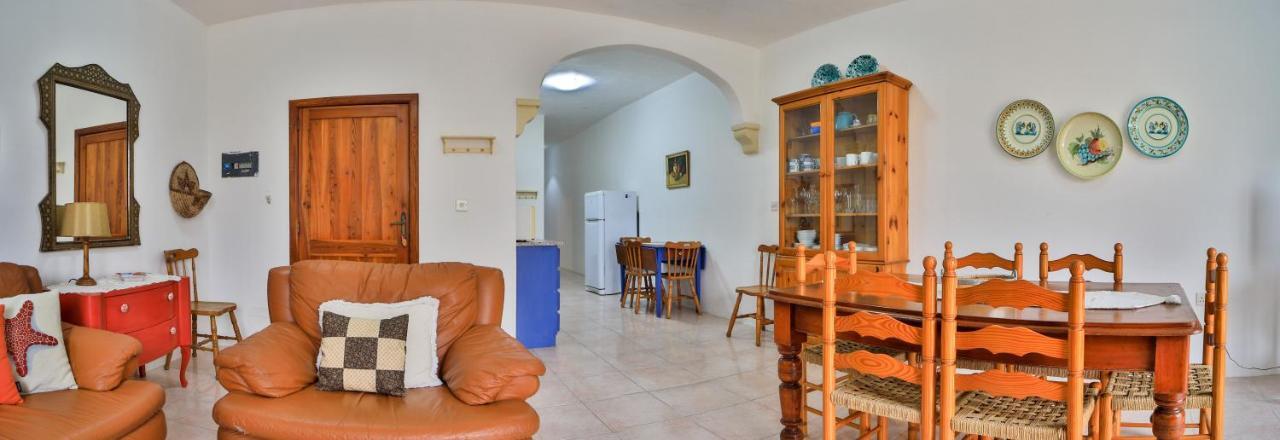Island Break Residence Marsalforn Esterno foto